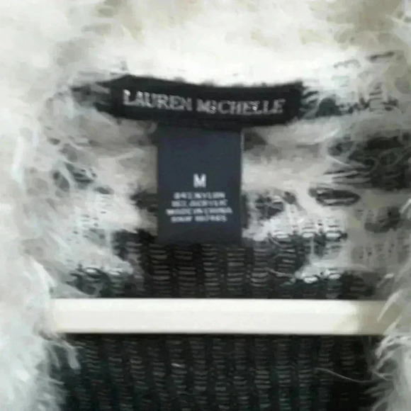 Lauren Michelle Cardigan Aztec Print - Picture 3 of 4